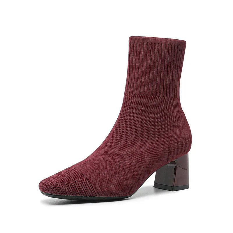 https://cdn.shopify.com/s/files/1/0872/5669/5117/files/Talon_mi-haut_des_bottes_NEOUS_en_gros_plan..webp?v=1756365012