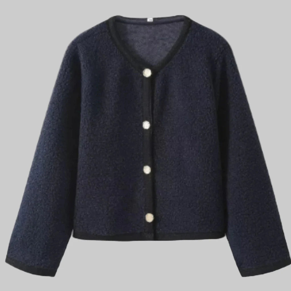 Women’s Button-Cardigan – Soft Layer with Statement Texture